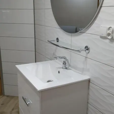 Apartament U Iwony Centrum Miasta Blisko Parku Zdrojowego